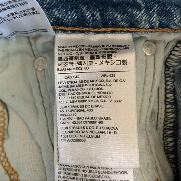 Levi’s 541 Athletic Taper Fit Mens Jeans 30x32 Light Wash Distressed Stretch NWT